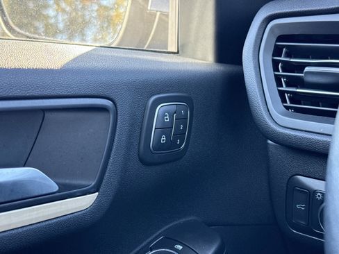 Certified 2022 Ford Escape Titanium w/ Titanium Elite Package image 23