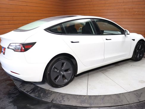Used 2023 Tesla Model 3 Standard Range image 48