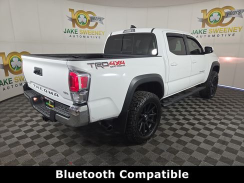 Used 2023 Toyota Tacoma TRD Off-Road AWD/4WD image 9