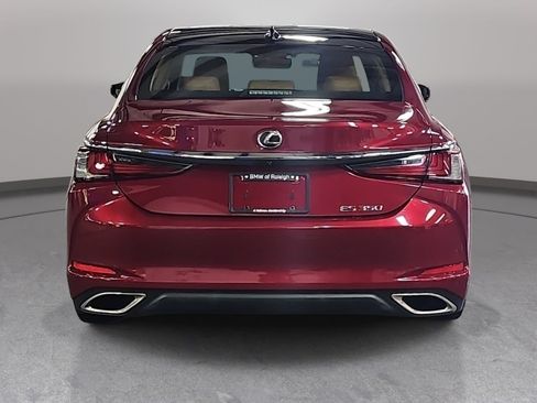 Used 2024 Lexus ES 350 w/ Premium Package FWD image 6