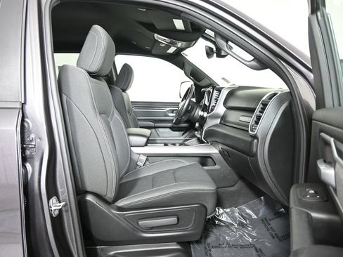 Used 2021 RAM 1500 Big Horn AWD/4WD image 14