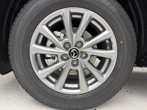 New 2025 MAZDA CX-5 AWD 2.5 S w/ Select Package image 4