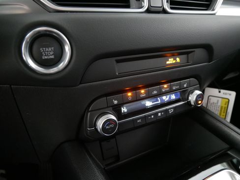 New 2025 MAZDA CX-5 AWD 2.5 S w/ Preferred Package image 7