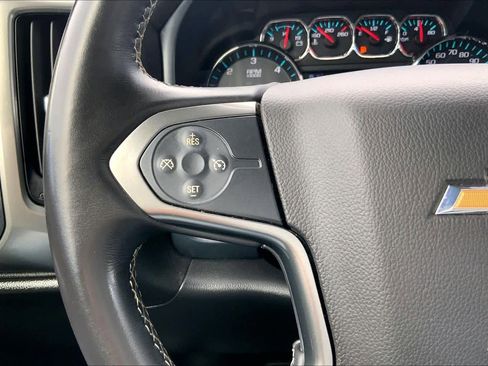 Used 2018 Chevrolet Silverado 1500 LT w/ Texas Edition image 24