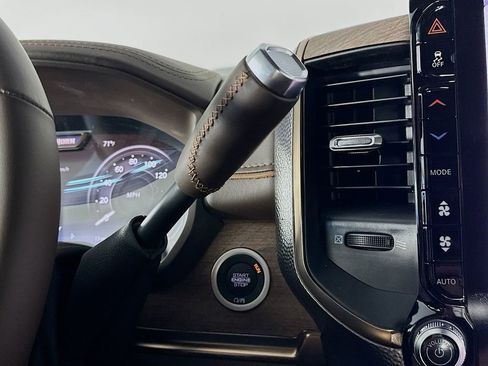 New 2026 RAM 2500 Limited AWD/4WD image 12
