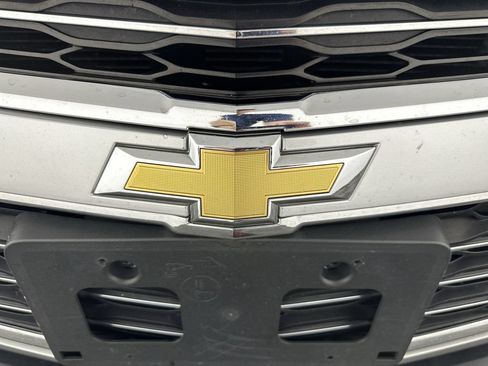 Used 2018 Chevrolet Malibu LT FWD image 31