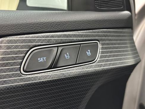 Used 2024 Hyundai Palisade Limited AWD/4WD image 30