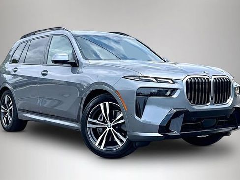 Used 2023 BMW X7 xDrive40i w/ Executive Package AWD/4WD image 1