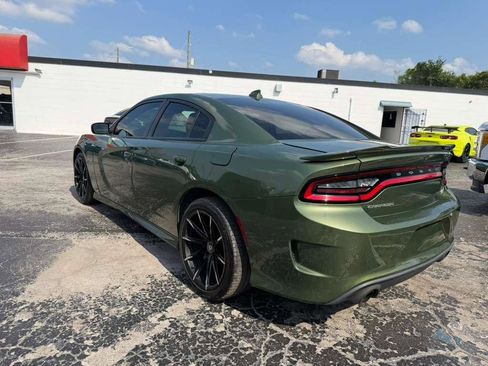 Used 2022 Dodge Charger R/T w/ Navigation & Travel Group image 5