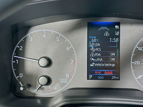 Used 2025 Toyota Corolla LE image 12