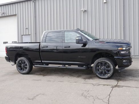 Used 2025 RAM 2500 Big Horn image 7