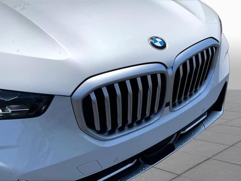 Certified 2026 BMW X5 xDrive40i AWD/4WD image 29