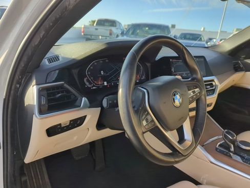 Used 2019 BMW 330i Sedan w/ Driving Assistance Package image 14