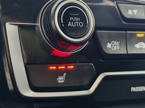 Used 2021 Honda CR-V Special Edition image 17