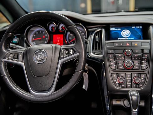 Used 2019 Buick Cascada Premium FWD image 10
