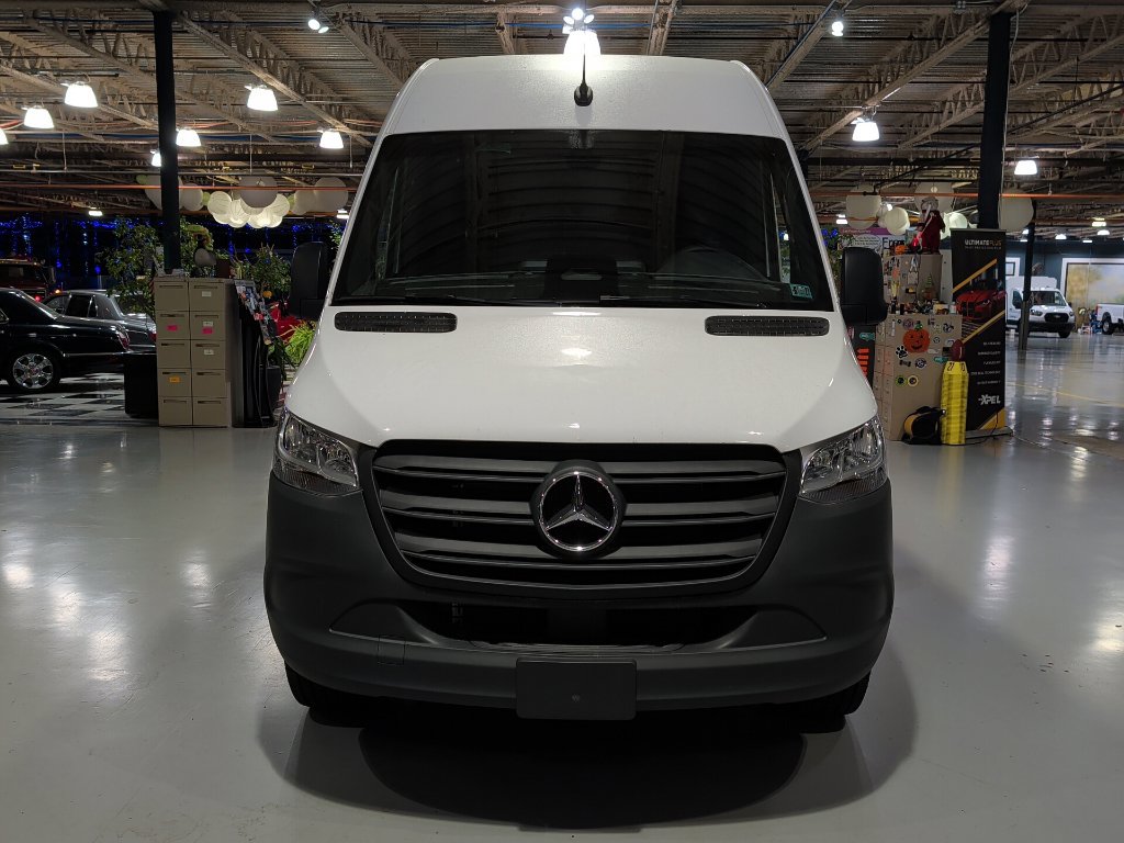 Used 2026 Mercedes-Benz Sprinter 2500 image 3