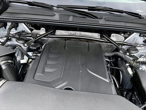 New 2025 Audi Q5 Premium Plus image 34