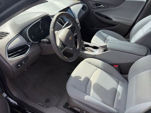 Used 2017 Chevrolet Malibu LT FWD image 5
