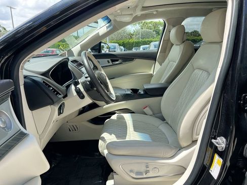 Used 2019 Lincoln Nautilus Black Label image 12