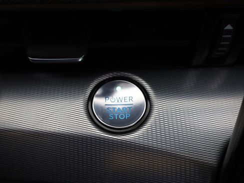 Certified 2021 Ford Mustang Mach-E GT image 31