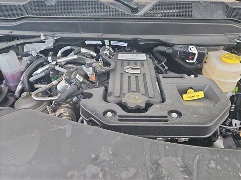 New 2026 RAM 3500 Limited AWD/4WD image 17