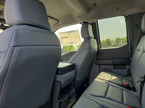 New 2026 Ford F350 XL w/ XL Chrome Package AWD/4WD image 19