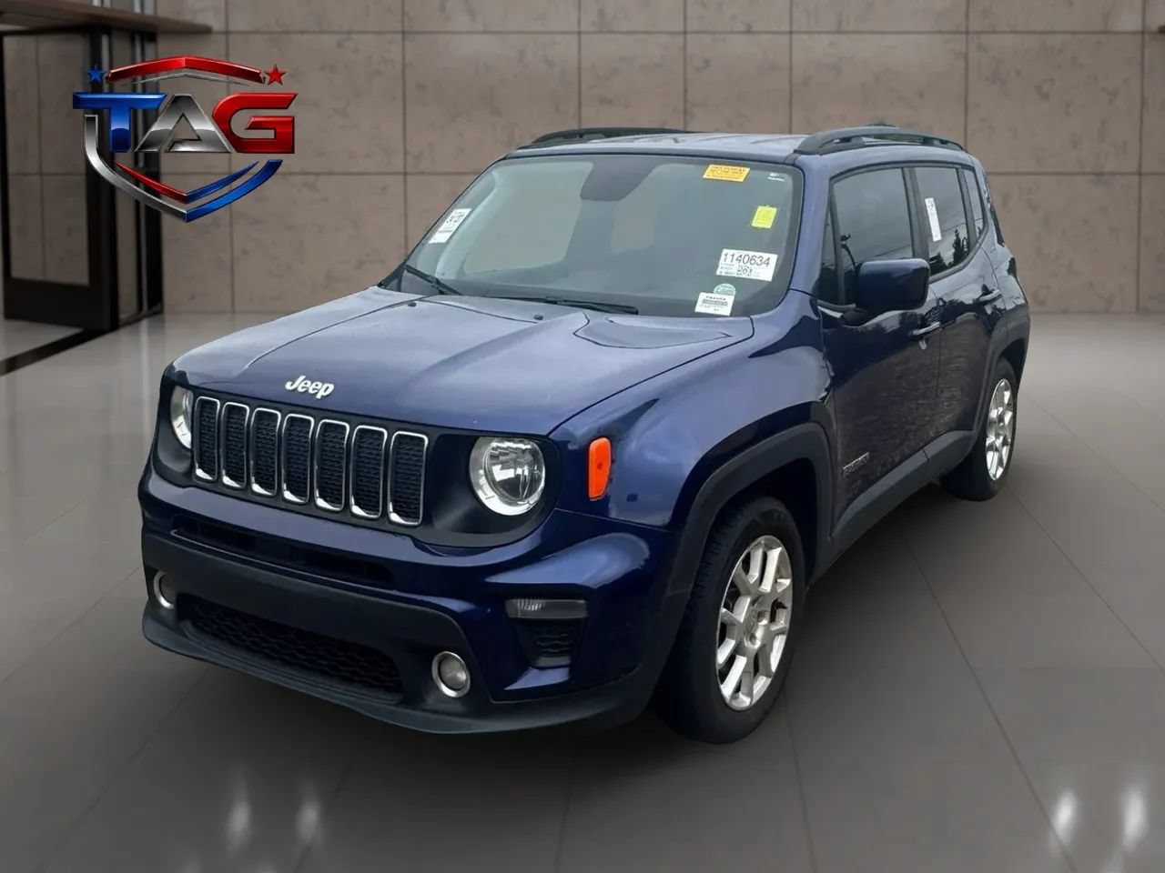 Used 2019 Jeep Renegade Latitude FWD image 8