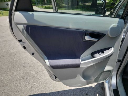 Used 2010 Toyota Prius Three FWD image 21