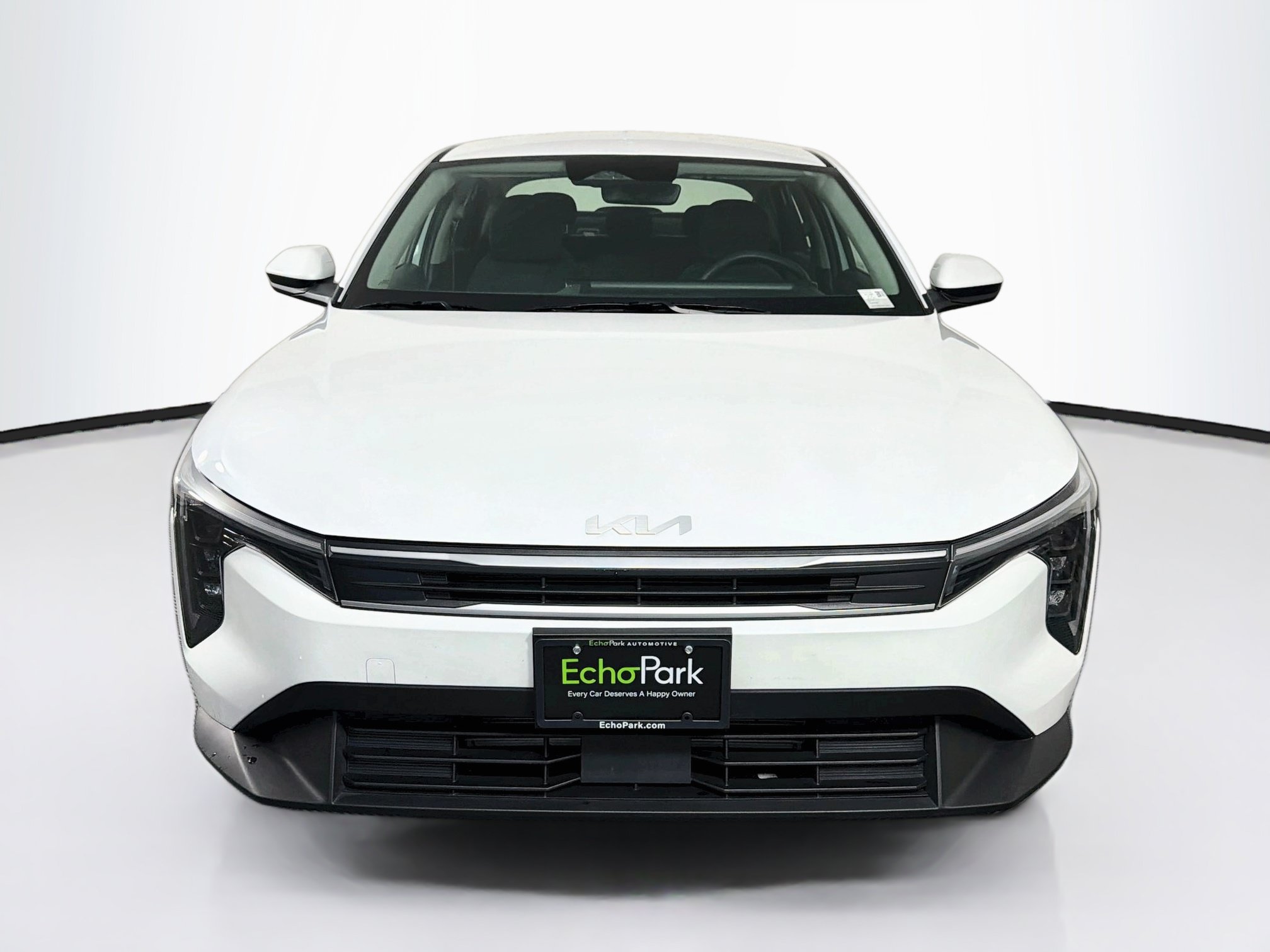 Used 2025 Kia K4 FWD image 2