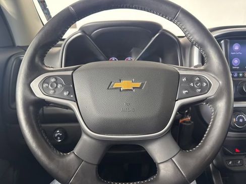 Used 2021 Chevrolet Colorado LT w/ LT Convenience Package AWD/4WD image 18