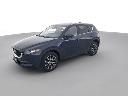 Used 2018 MAZDA CX-5 Touring w/ Preferred Equipment Package AWD/4WD image 9