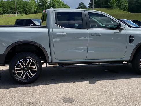 Used 2024 Ford Ranger Lariat w/ FX4 Off-Road Package AWD/4WD image 6