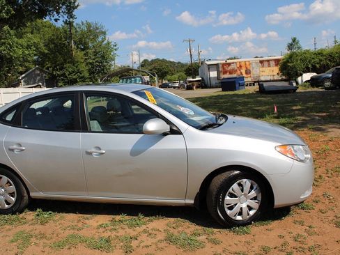 Used 2008 Hyundai Elantra SE FWD image 4
