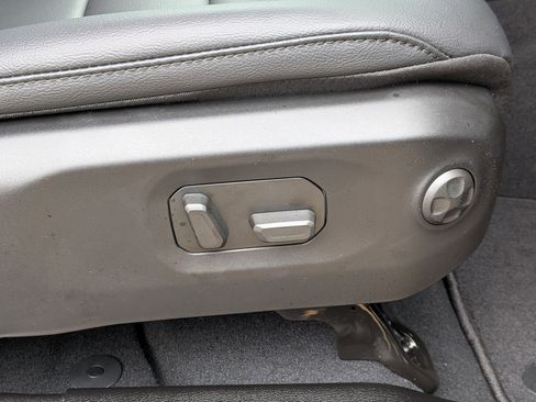 New 2026 Jeep Wrangler Sahara image 33