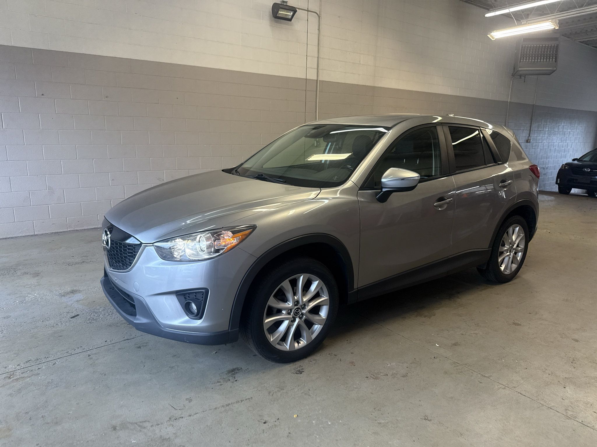 Used 2015 MAZDA CX-5 Grand Touring AWD/4WD image 3