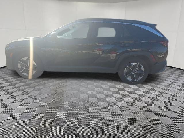 Used 2025 Hyundai Tucson SEL FWD image 5