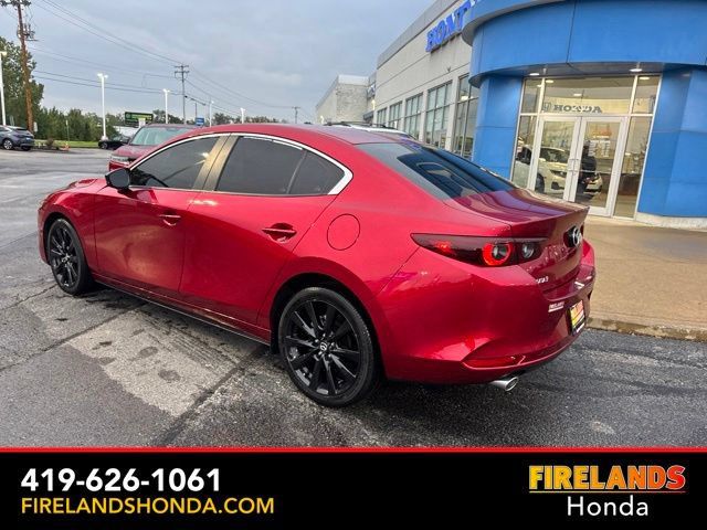 Used 2025 MAZDA MAZDA3 s FWD image 3