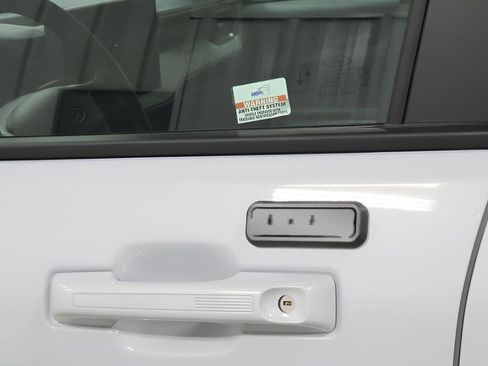 Used 2025 Ford Maverick Lariat w/ Black Appearance Package AWD/4WD image 13