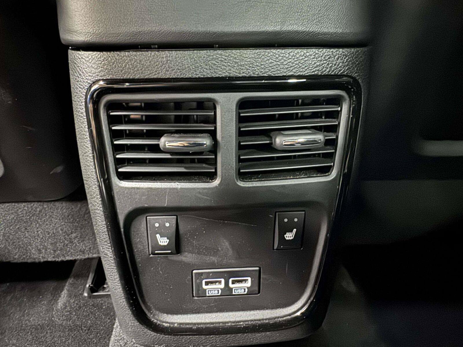 Used 2019 Dodge Charger Scat Pack w/ Daytona Edition Group RWD image 38