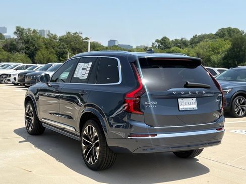 New 2026 Volvo XC90 B6 Plus w/ Protection Package Premier image 7