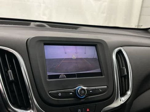 Used 2024 Chevrolet Equinox LT FWD image 23