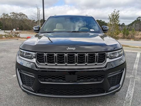 New 2026 Jeep Grand Cherokee Limited image 16