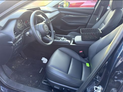 Used 2024 MAZDA MAZDA3 s FWD image 6