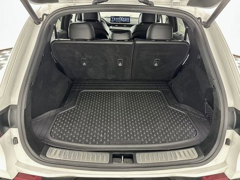 Used 2022 Genesis GV70 3.5T Sport w/ Sport Prestige Package AWD/4WD image 44