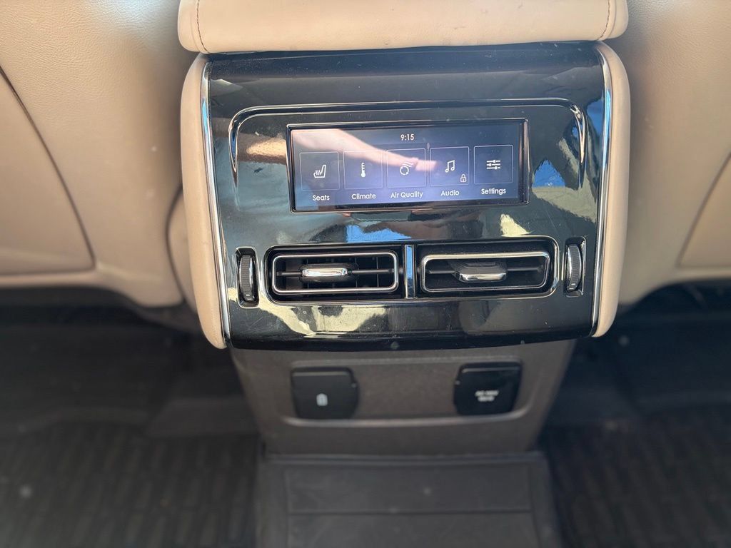Certified 2023 Lincoln Aviator Reserve w/ Equipment Group 201A AWD/4WD image 17