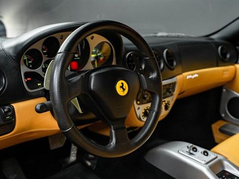 Used 2005 Ferrari 360 Spider RWD image 27