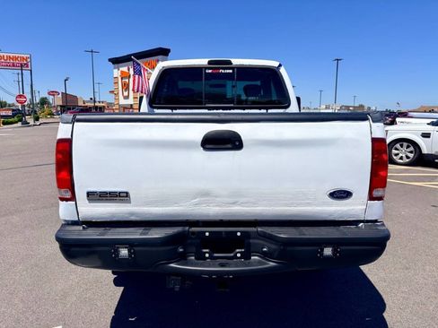 Used 2003 Ford F250 XLT AWD/4WD image 5