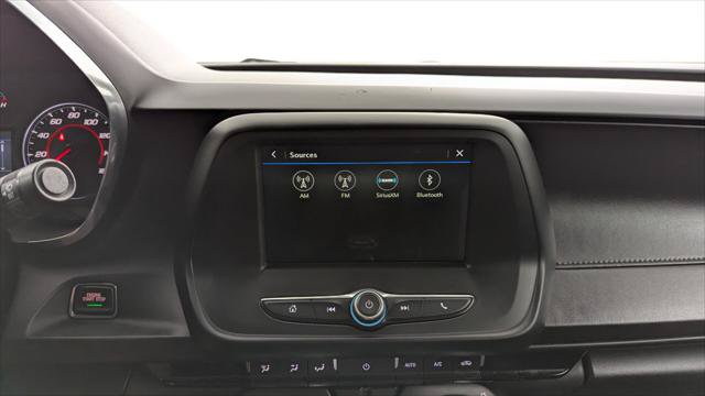 Used 2019 Chevrolet Camaro LT RWD image 23