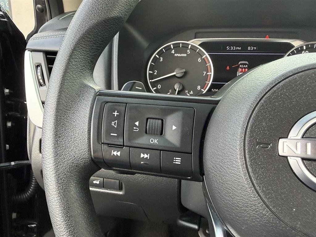 Used 2024 Nissan Rogue SV AWD/4WD image 30