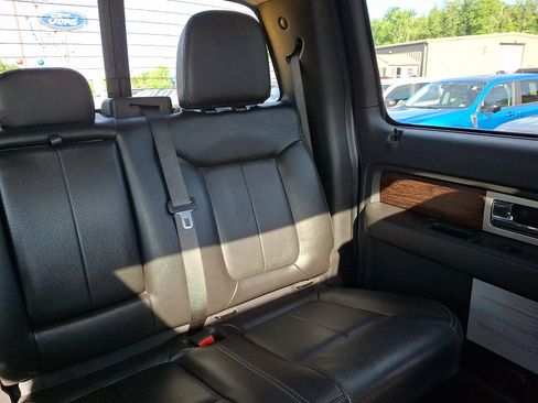 Used 2014 Ford F150 Lariat w/ Equipment Group 502A Luxury AWD/4WD image 20